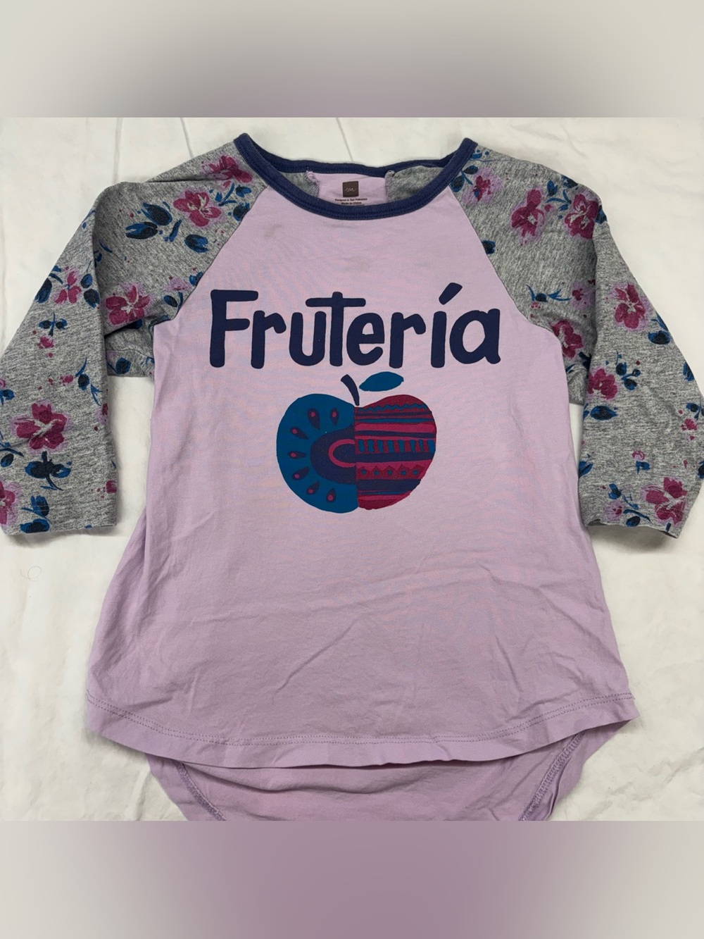 Tea Collection Floral Lavender “Frutería” Raglan Shirt Size‎ 6-7 Cotton